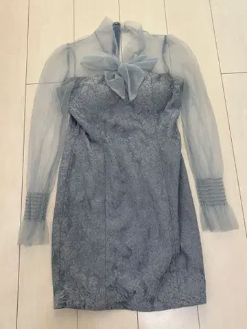 블루 시스루 레이스 드레스