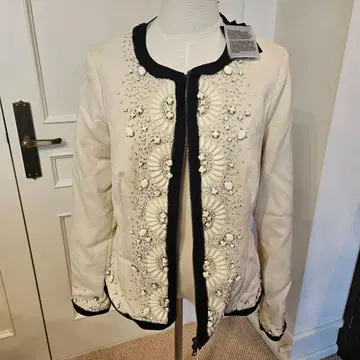 TWIN SET 비즈 장식 아이보리 집업 자켓 택 포함 새상품