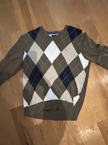 TOMMY HILFIGER V넥 스웨터