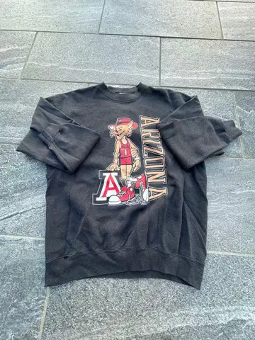 애리조나 대학 블랙 맨투맨 L