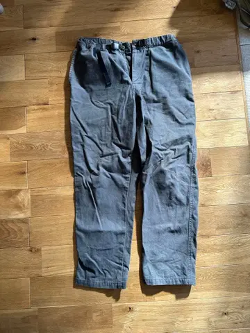 masses 캐주얼 그레이 팬츠