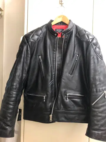 블랙 가죽 자켓 퀼팅 디자인 XL 새상품급