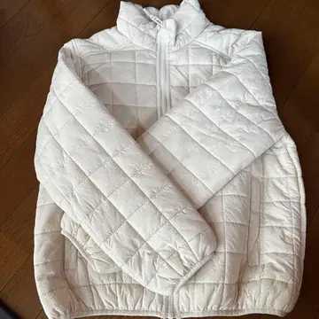 ZARA 화이트 다운 자켓