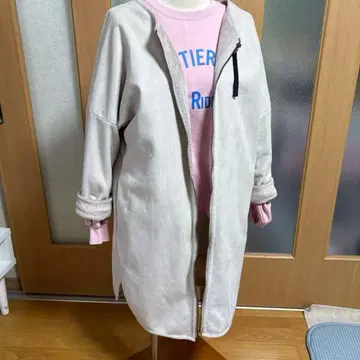 베이지 풀 집업 롱 코트 M 사이즈