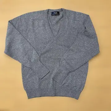 프링글 그레이 V넥 스웨터