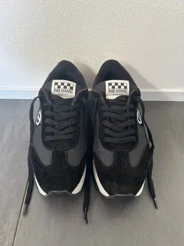 NO NAME 블랙 스웨이드 스니커즈 37