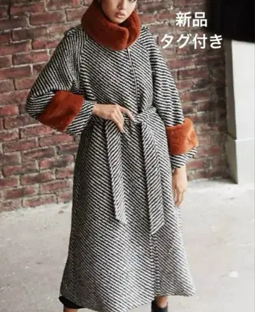 새상품 Million Carats 정가 3만 2560엔 퍼 달린 롱 코트