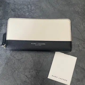 [미사용 새상품] MARC JACOBS 장지갑