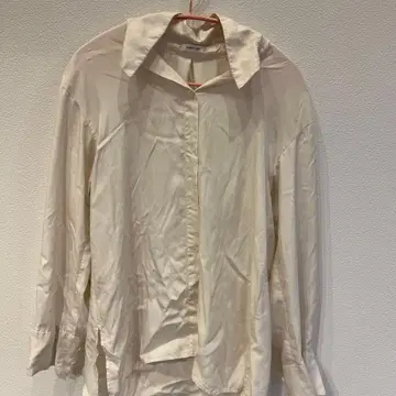 FRAY I.D 아이보리 긴팔 셔츠