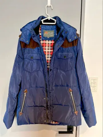 한정 특가! 다가오는 계절에 최적! JEEP 다운 자켓 후드 부착