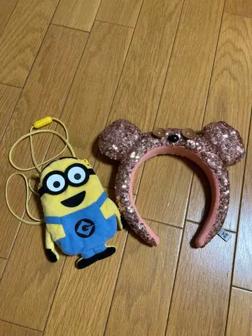 유니버셜 미니언 티켓 홀더와 머리띠 세트