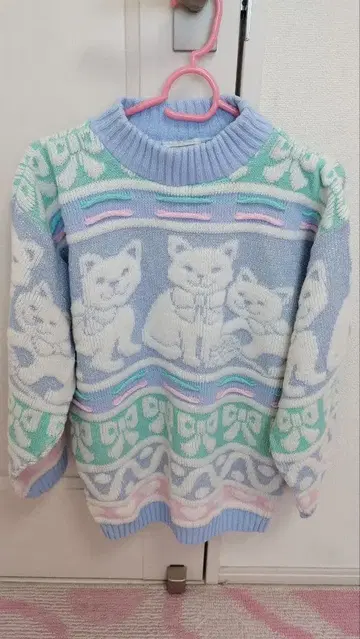 빈티지 고양이 스웨터 팬시
