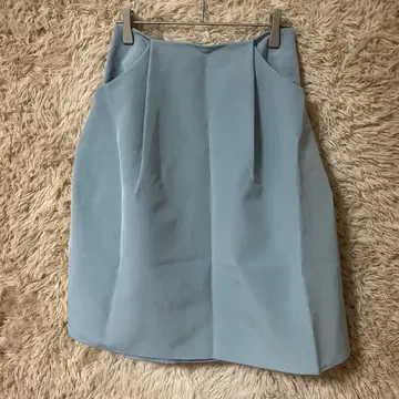 foxy new york 스카이블루 플레어 스커트 무릎 기장 턱 포함