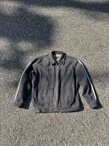 GOD'S WATCHING 데님 재킷