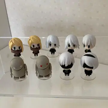 NieR:Automata 캡슐 피규어 컬렉션