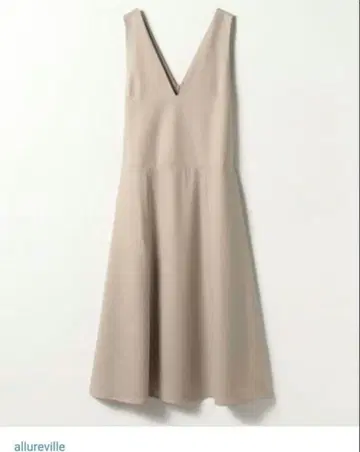 allureville 새상품 V넥 슬리브리스 롱 원피스 베이지