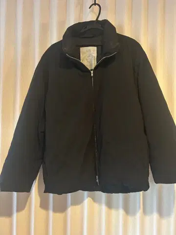 블랙 다운 자켓 L 사이즈