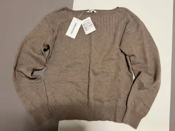 NATURAL BEAUTY BASIC 니트 M 사이즈 택 포함 새상품