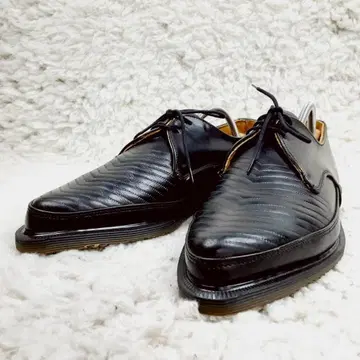 새상품급 26cm 닥터마틴 ROBOT 가죽 신발 블랙 영국제 V자 스티치