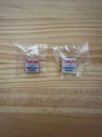 오사카 간사이 엑스포 헬스케어 파빌리온 핀 배지 2개 세트