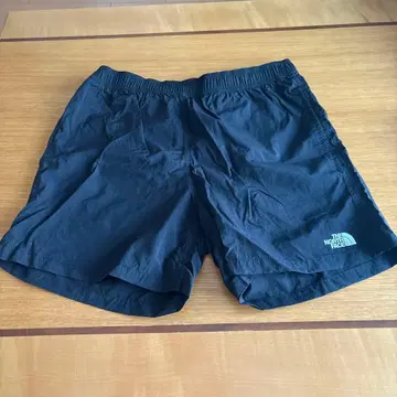 THE NORTH FACE 블랙 숏팬츠