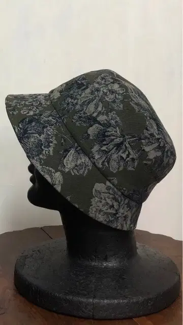 패션 여성용 핸드메이드 모자 크로셰 카키 꽃무늬 신상