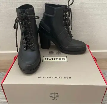 [새상품급] HUNTER 블랙 힐 포함 부츠