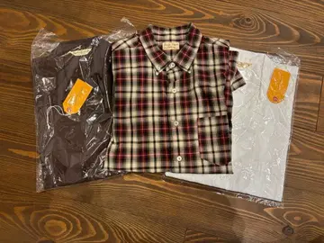 아뜨라스트 셔츠 3개 세트