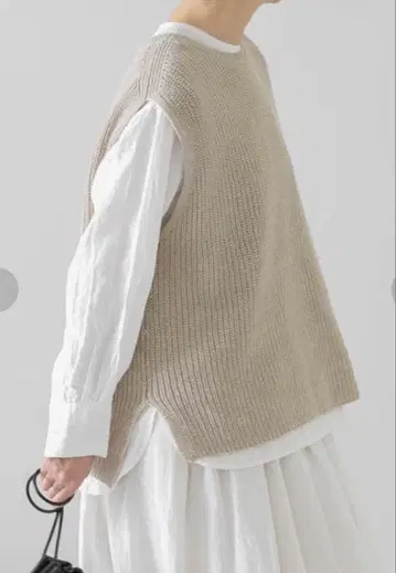 kagure 린넨코튼 니트 베스트 베이지