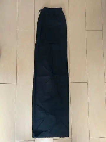 zucca 와이드 스트레이트 팬츠