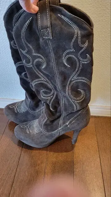 스웨이드 웨스턴 부츠