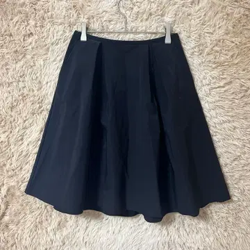 foxy new york 블랙 플레어 스커트 무릎 기장 플리츠