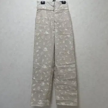 LILY BROWN 오간자 컷 JQ 팬츠