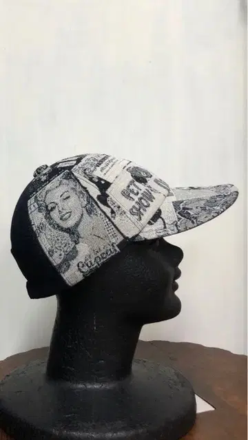 패션 여성용 핸드메이드 모자 캡 고블랑 직조 화이트 블랙 신상