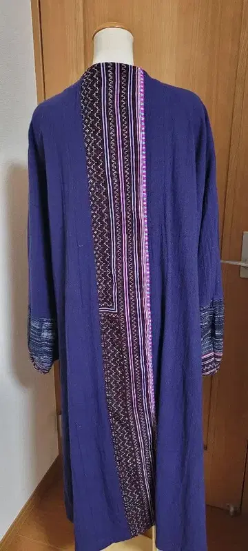 차이하네 새상품급 몽족 자수 롱 겉옷 가디건