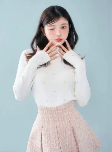 darich 팬시 컬러 자수 니트탑