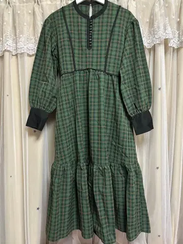 이뎀 체크 원피스