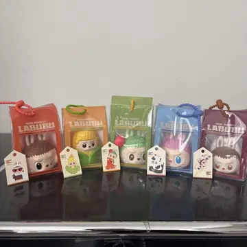 POP MART LABUBU 푸니푸니 참 5개 세트 정품 구매