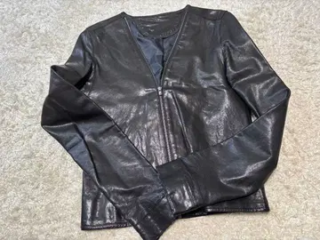 르쉘블루 블랙 가죽 자켓 V넥 지퍼 38 사이즈