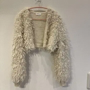 FRAY I.D 아이보리 크롭 가디건