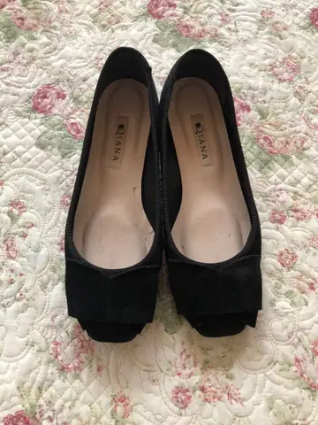 DIANA 스웨이드 리본 플랫슈즈! 블랙