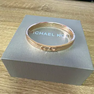 [ 새상품 ] 박스 있음 MICHAEL KORS 로즈 골드 뱅글