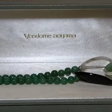 Vendome Aoyama 그린 제이드 목걸이