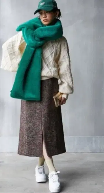 GEVS. [SMILELAND] 머플러 그린