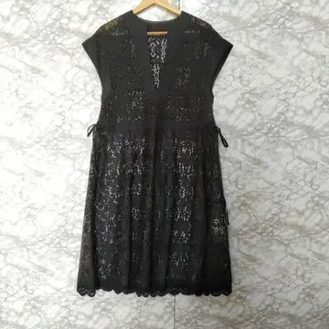 MEDE19F 오버 원피스 레이스 꽃무늬 허리 리본