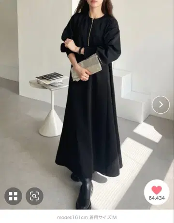 편안하고 날씬해 보이는 앞뒤 2way 하프 지퍼 원피스 GeeRA