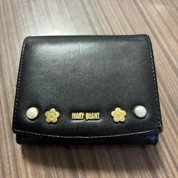 MARY QUANT 블랙 3단 폴더형 지갑