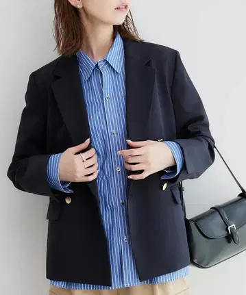 로페피크닉 울라이크 서지 골드 버튼 자켓