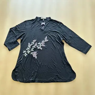 태극권 이스트 에이지 등나무 꽃 자수 튜닉 블랙 L 반소매 4