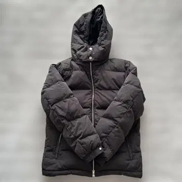 쉽스 후드 부착 블랙 다운 자켓